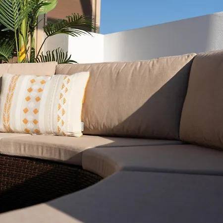 Above Premium Rooftop 塞萨洛尼基
